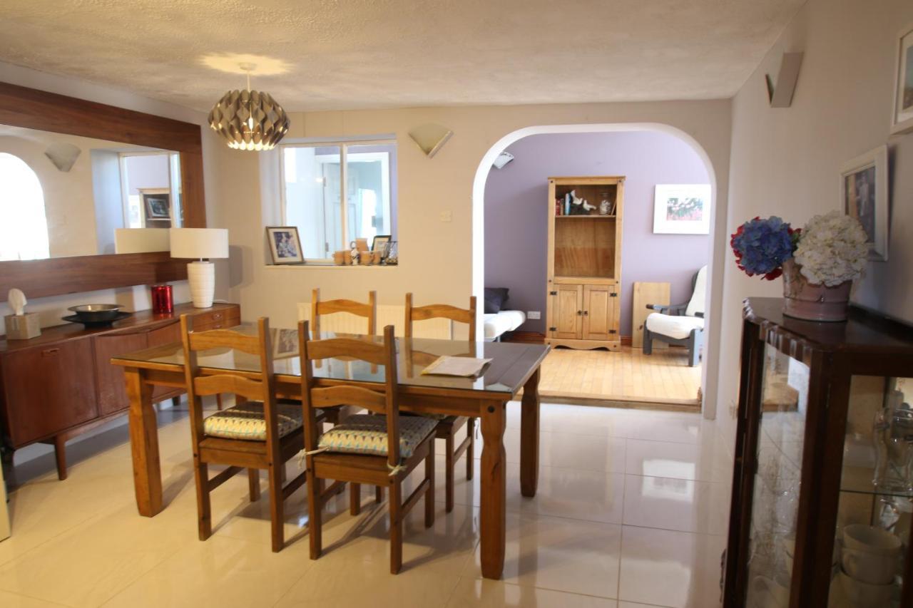 Apartment Errismore House